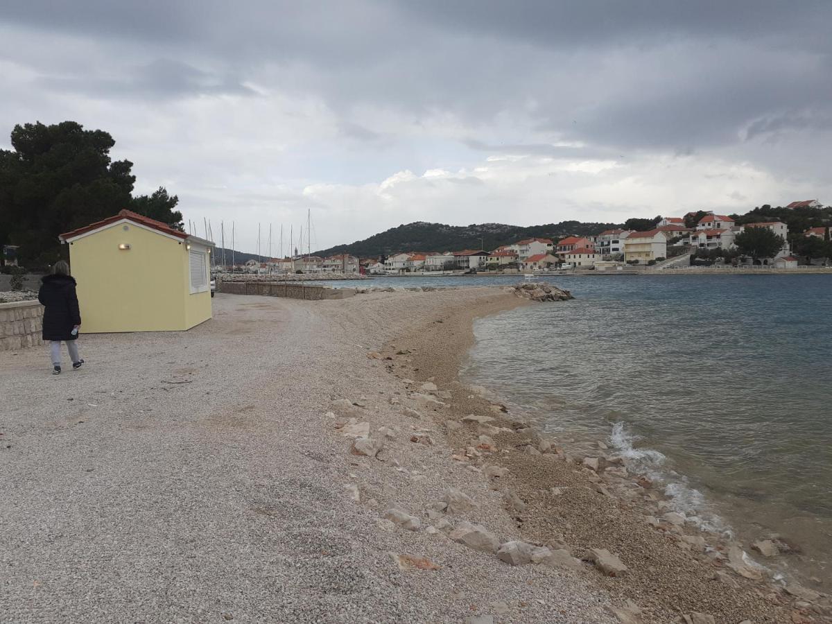 Villa Palfi Jezera Luaran gambar